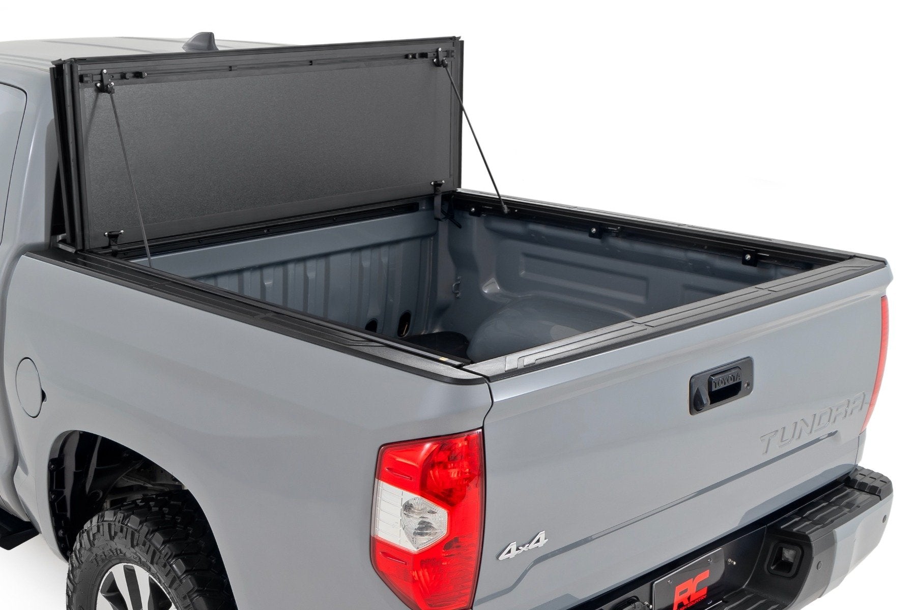 Hard Tri-Fold Flip Up Bed Cover | 5'7" Bed | Toyota Tundra 2WD/4WD (07-21) | 49414551