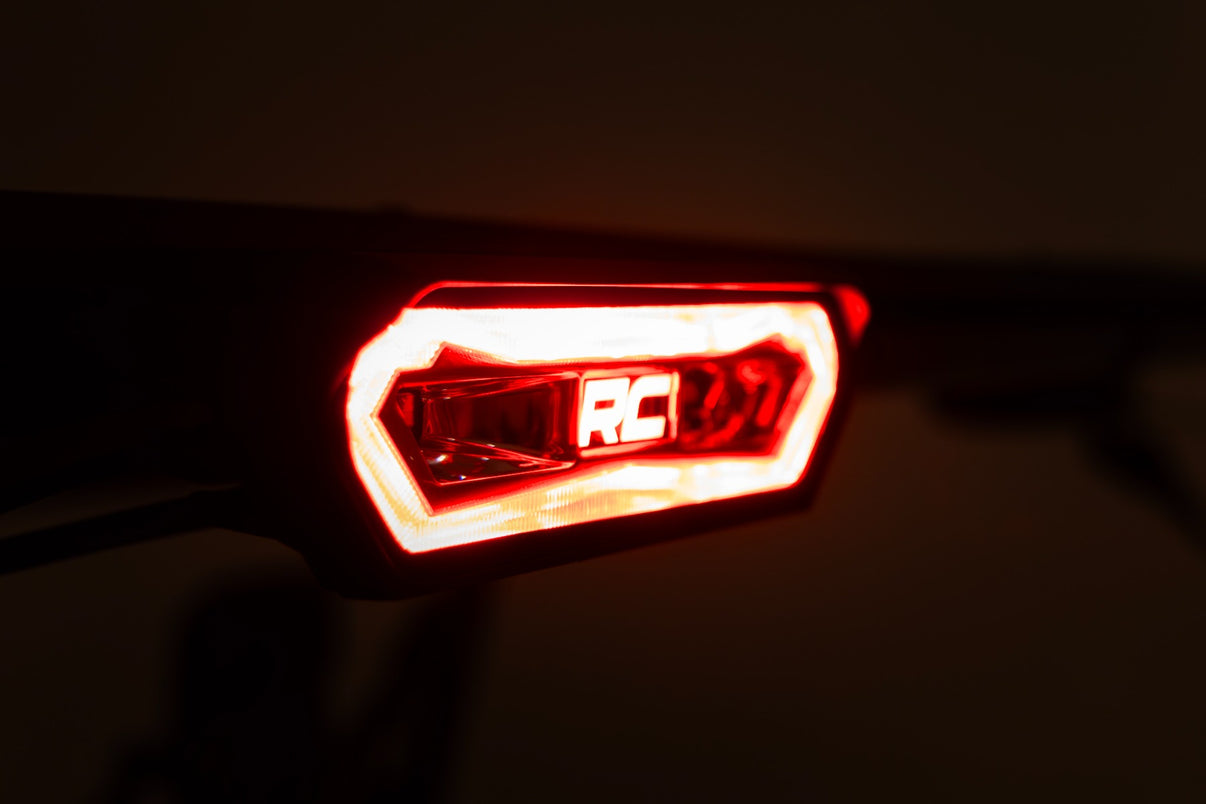LED Multi-Functional Chase Light | 70708