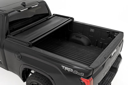 Rough Country | Soft Tri-Fold Bed Cover | With & W/O OE Rails | 6'7" Bed | Toyota Tundra (22-26) | 41419660A