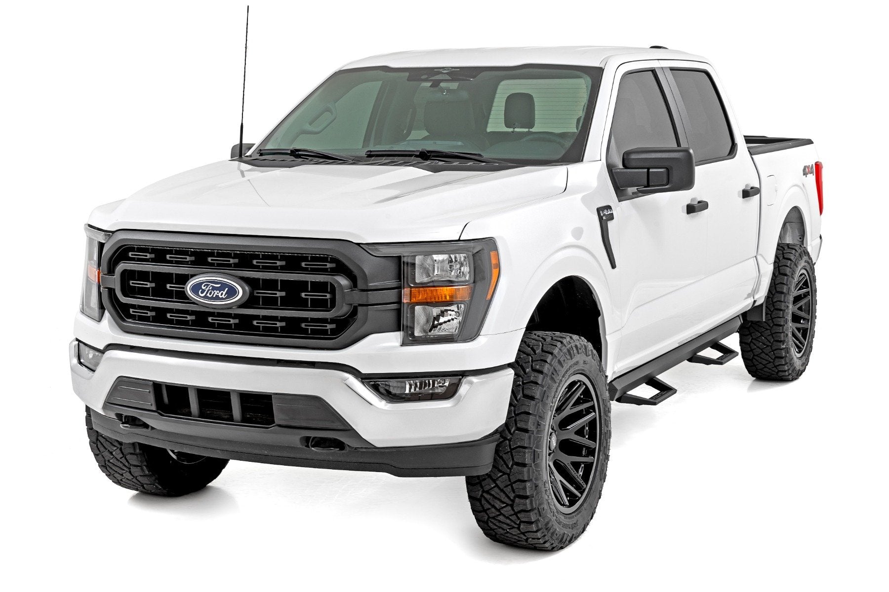 SRL2 Adj Aluminum Step | Crew Cab | Ford F-150/Lightning/F-250/F-350/Raptor (15-25) | 51141