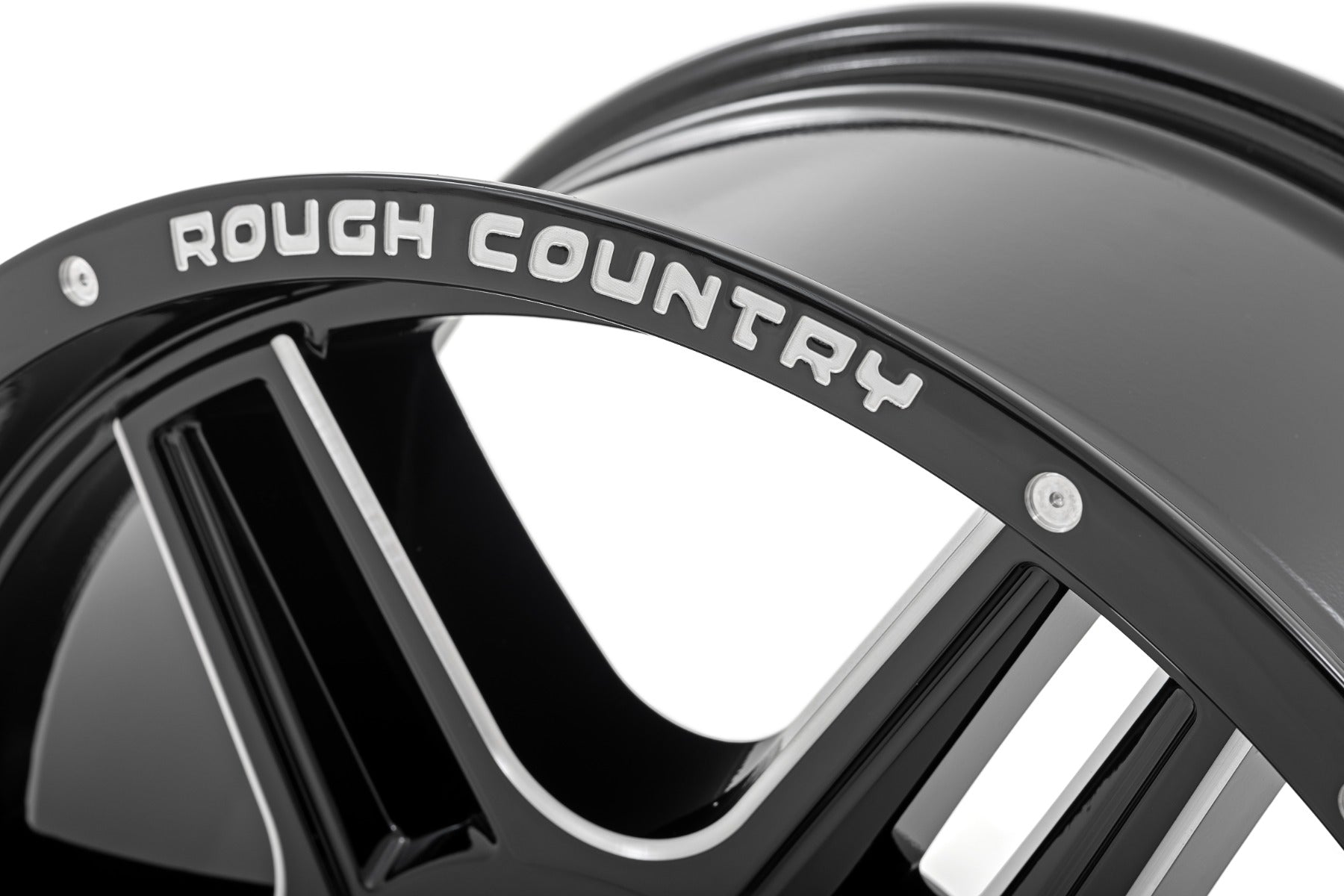 Rough Country 92 Series Wheel | Machined One-Piece | Gloss Black | 18x9 | 6x5.5 | +0mm | 92180912