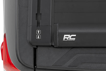 Rough Country | Powered Retractable Bed Cover | 5'7" Bed | Toyota Tundra (07-21) | 51419550