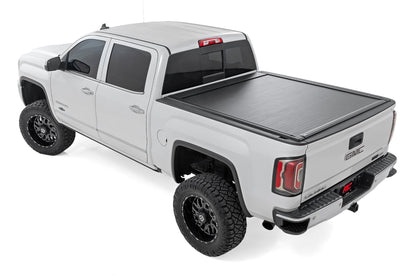 Rough Country | Powered Bed Cover | 6'7" Bed | Chevy/GMC 1500/2500HD/3500HD (14-19 & Classic) | 51129651