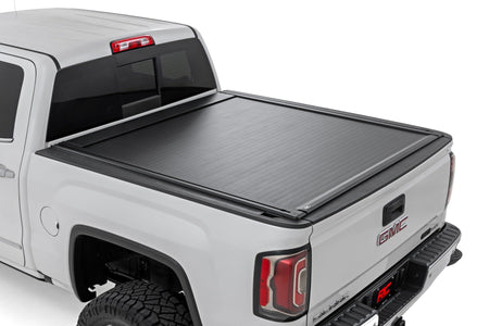 Rough Country | Powered Bed Cover | 6'7" Bed | Chevy/GMC 1500/2500HD/3500HD (14-19 & Classic) | 51129651