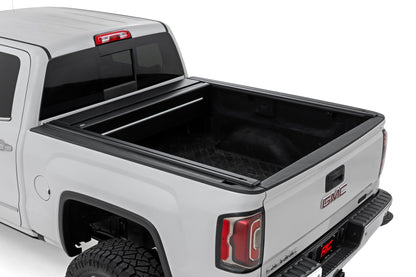 Rough Country | Powered Retractable Bed Cover | 5'9" Bed | Chevy/GMC 1500 (14-18 & Classic) | 51214550