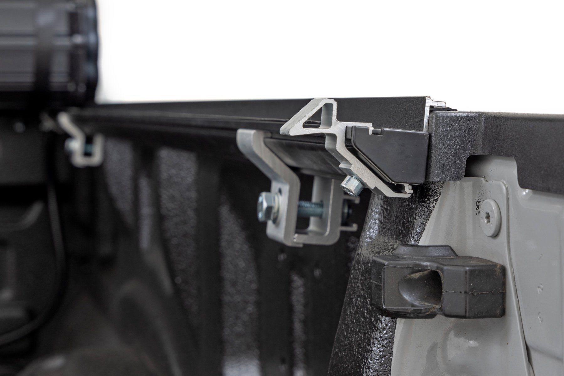 Hard Roll Up Bed Cover | 5'7" Bed | Ford F-150 (15-25)/F-150 Lightning (22-25)  | 50221550