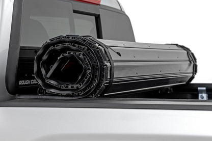 Hard Roll Up Bed Cover | 5' Bed | Chevy/GMC Canyon/Colorado 2WD/4WD (15-22) | 50120500