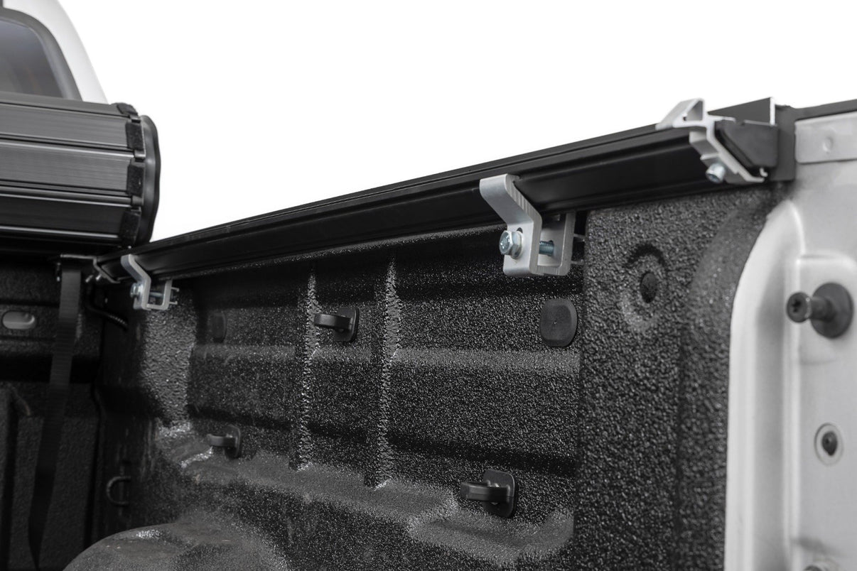 Hard Roll Up Bed Cover | 5' Bed | Chevy/GMC Canyon/Colorado 2WD/4WD (15-22) | 50120500