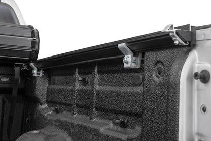 Hard Roll Up Bed Cover | 5' Bed | Chevy/GMC Canyon/Colorado 2WD/4WD (15-22) | 50120500