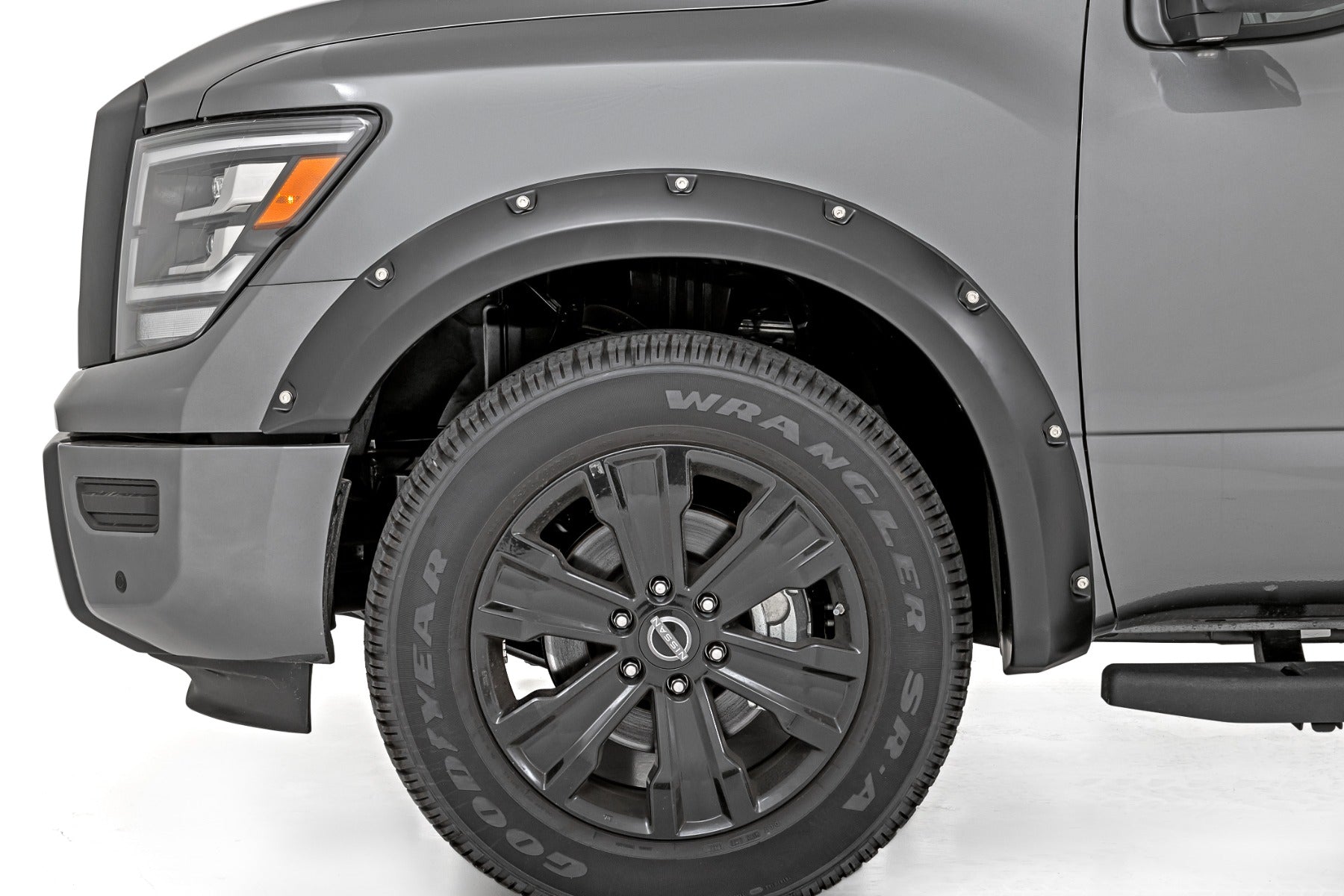 Pocket Fender Flares | K23 Brilliant Silver | Nissan Titan 2WD/4WD (17-24) | F-N101705A-K23