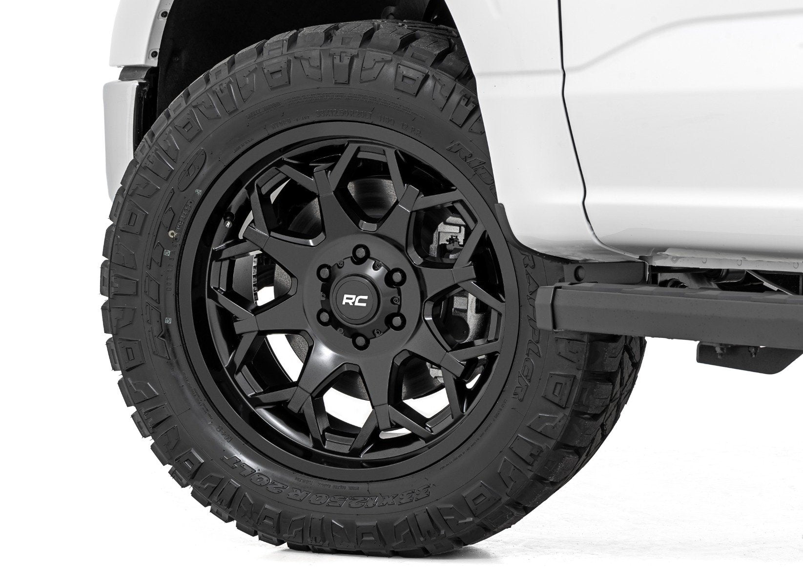 Rough Country 80 Series Wheel | One-Piece | Semi Gloss Black | 20x10 | 6x5.5 | -19mm | 80201812A