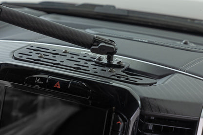 Rough Country | Dash Mount | 8" Mag Safe Mount Kit | 8in Screen | Ram 1500 2WD/4WD (19-26) | 33002
