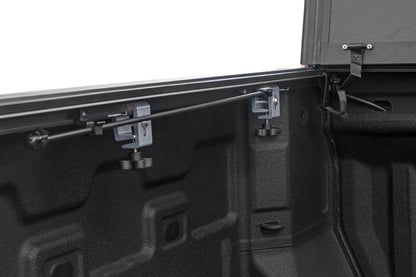 Hard Tri-Fold Flip Up Bed Cover | 5' Bed | Chevy/GMC Canyon/Colorado (15-25) | 49120500