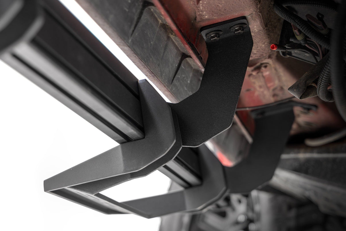 SRL2 Adj Aluminum Steps | CrewMax | Toyota Tundra 2WD/4WD (2022-2025) | 71097