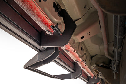 SRL2 Adj Aluminum Step | Crew Cab | Chevy/GMC 1500/2500HD/3500HD (07-18 & Classic) | 11018