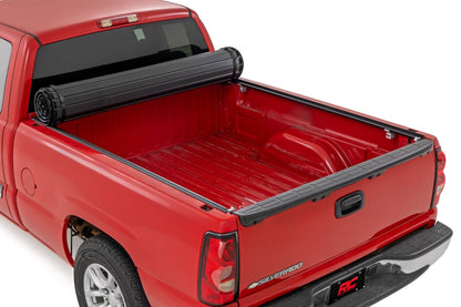 Rough Country | Hard Roll Up Bed Cover | 6'7" Bed | Chevy/GMC 1500 (00-06 & Classic) | 50288650