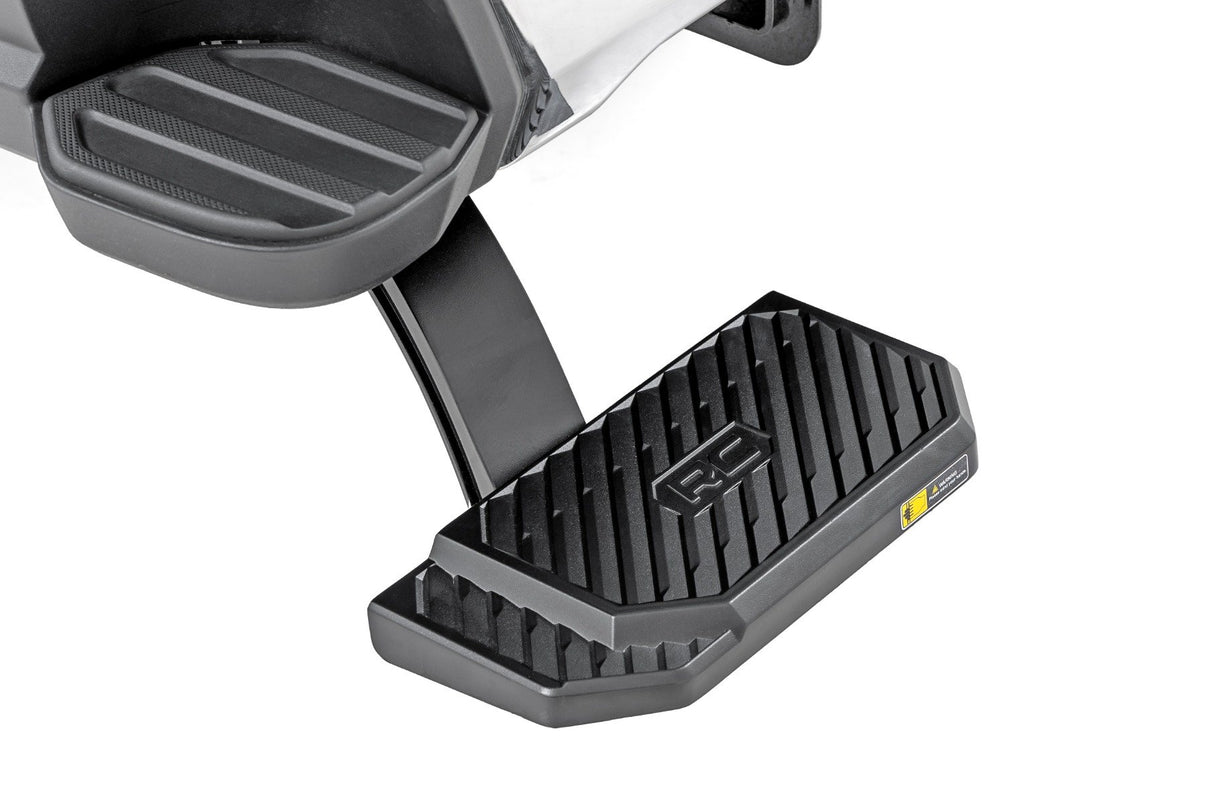 Retractable Bed Step | Manual Pull | Ford F-250/F-350 Super Duty (23-25) | PW051579