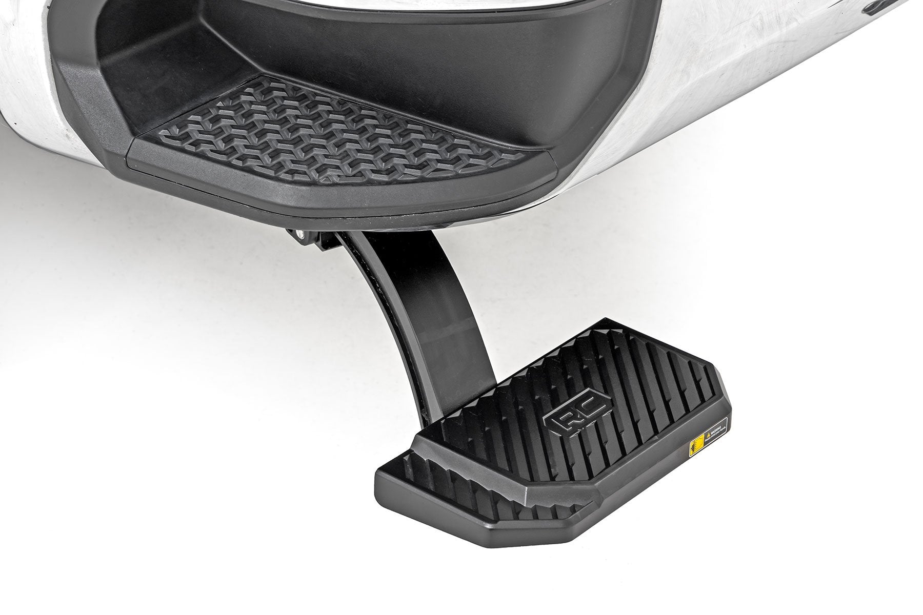 Retractable Bed Step | Manual Pull | Chevy/GMC 2500HD/3500HD (20-25) | PW049802