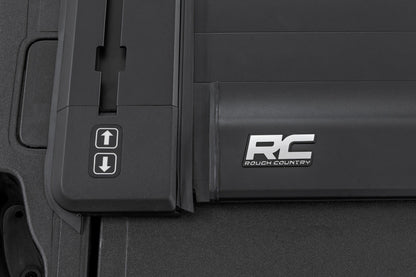 Rough Country | Powered Retractable Bed Cover | 6'10" Bed | Ford F-250/F-350 Super Duty (17-26) | 51507650
