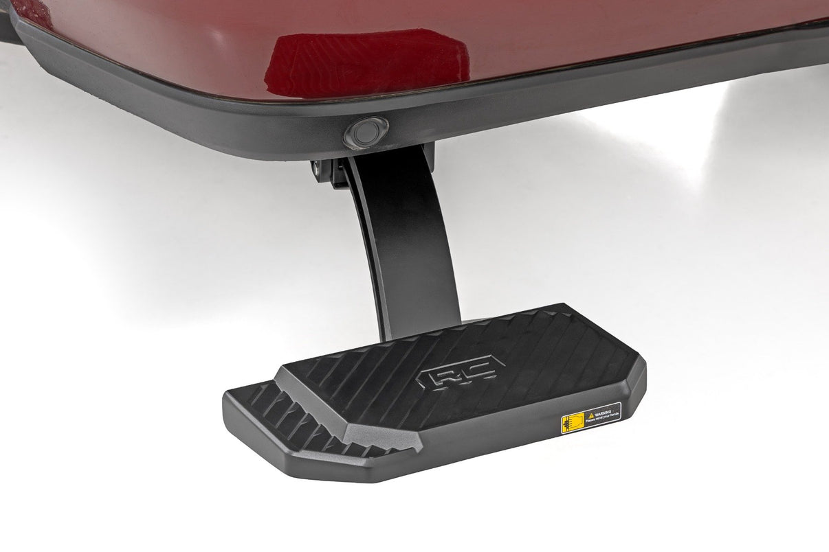 Retractable Bed Step | Manual Pull | Ram 2500/3500 2WD/4WD (2019-2025) | PW050141