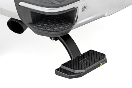 Rough Country | Retractable Bed Step | Manual Pull | Chevy/GMC 1500 (14-18 & Classic) | PW050052