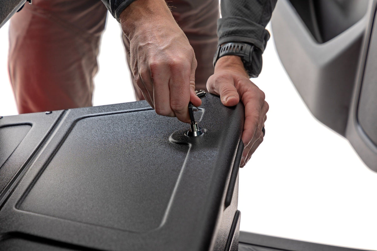 Under Seat Storage with Locking Lid | Crew Cab | Chevy/GMC 1500/2500HD/3500HD (19-25 & Classic) | RC09071