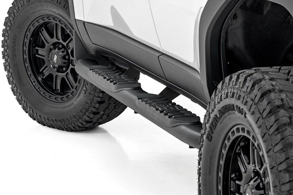 Rough Country | Oval Nerf Steps | Black | Toyota Land Cruiser 4WD (2024-2026) | 21018