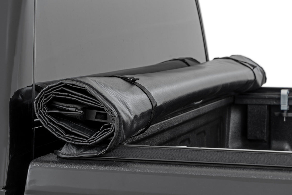 Soft Roll Up Bed Cover | 6'7" Bed | Chevy/GMC 1500 Truck 2WD/4WD (88-07) | 42288650