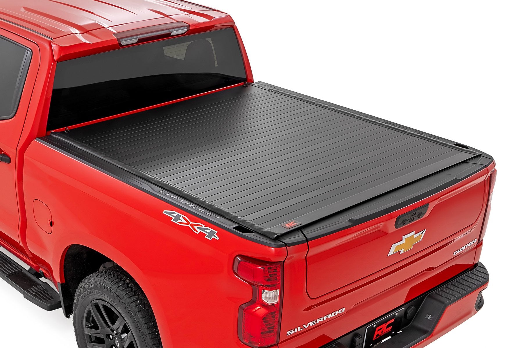 Hard Roll Up Bed Cover | 5'10" Bed | Chevy/GMC Sierra 1500 (19-25)/Silverado 1500 (19-25)  | 50120580