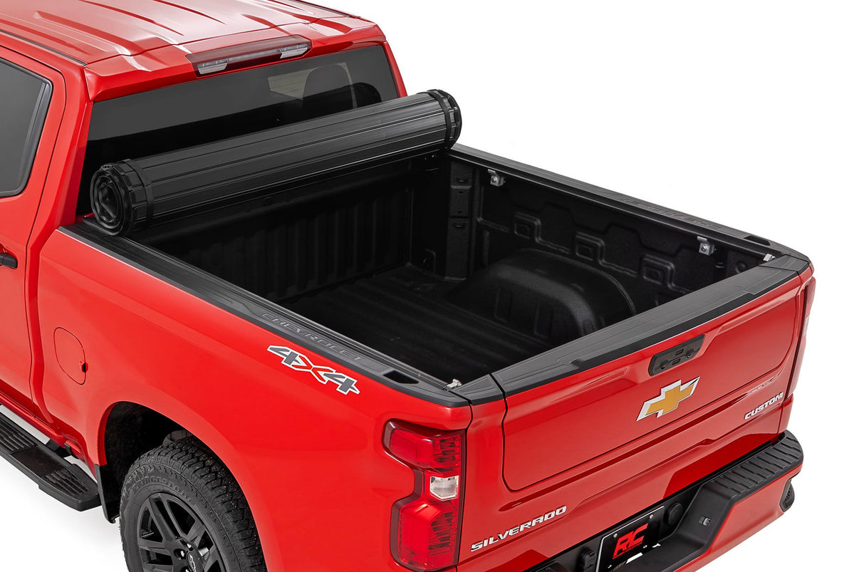 Hard Roll Up Bed Cover | 5'10" Bed | Chevy/GMC Sierra 1500 (19-25)/Silverado 1500 (19-25)  | 50120580