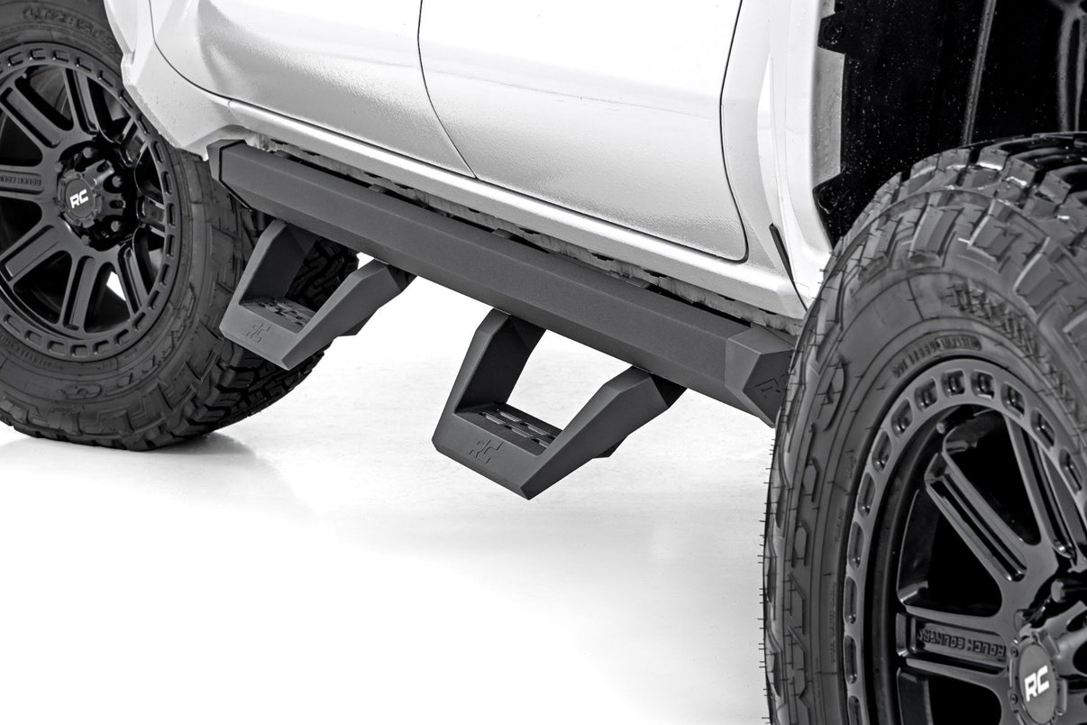 SRX2 Adjustable Aluminum Steps | Double Cab | Toyota Tacoma 2WD/4WD (24-25) | 73004