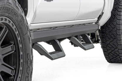 SRX2 Adjustable Aluminum Steps | Double Cab | Toyota Tacoma 2WD/4WD (24-25) | 73004