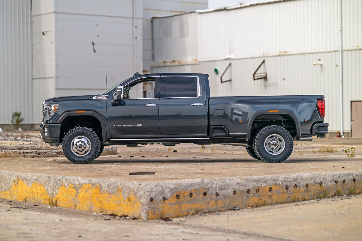 3 Inch Lift Kit | UCAs | V2 | Chevy/GMC Sierra 3500 HD/Silverado 3500 HD (20-25) | 95670RED