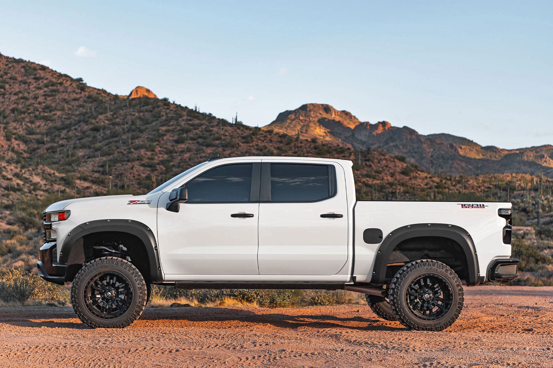 Pocket Fender Flares | GAZ Summit White | Chevy Silverado 1500 2WD/4WD (19-21) | F-C11911A-GAZ