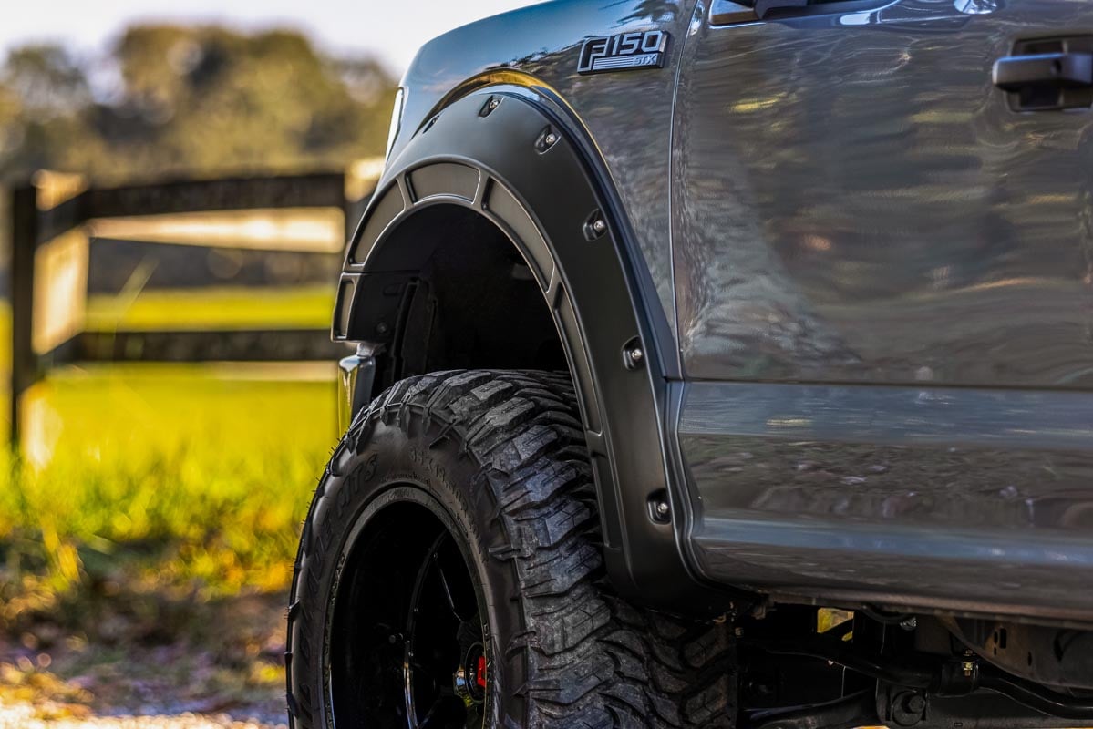 Fender Flares | Defender | UM Agate Black | Ford F-150 2WD/4WD (2015-2020) | A-F11811-UM