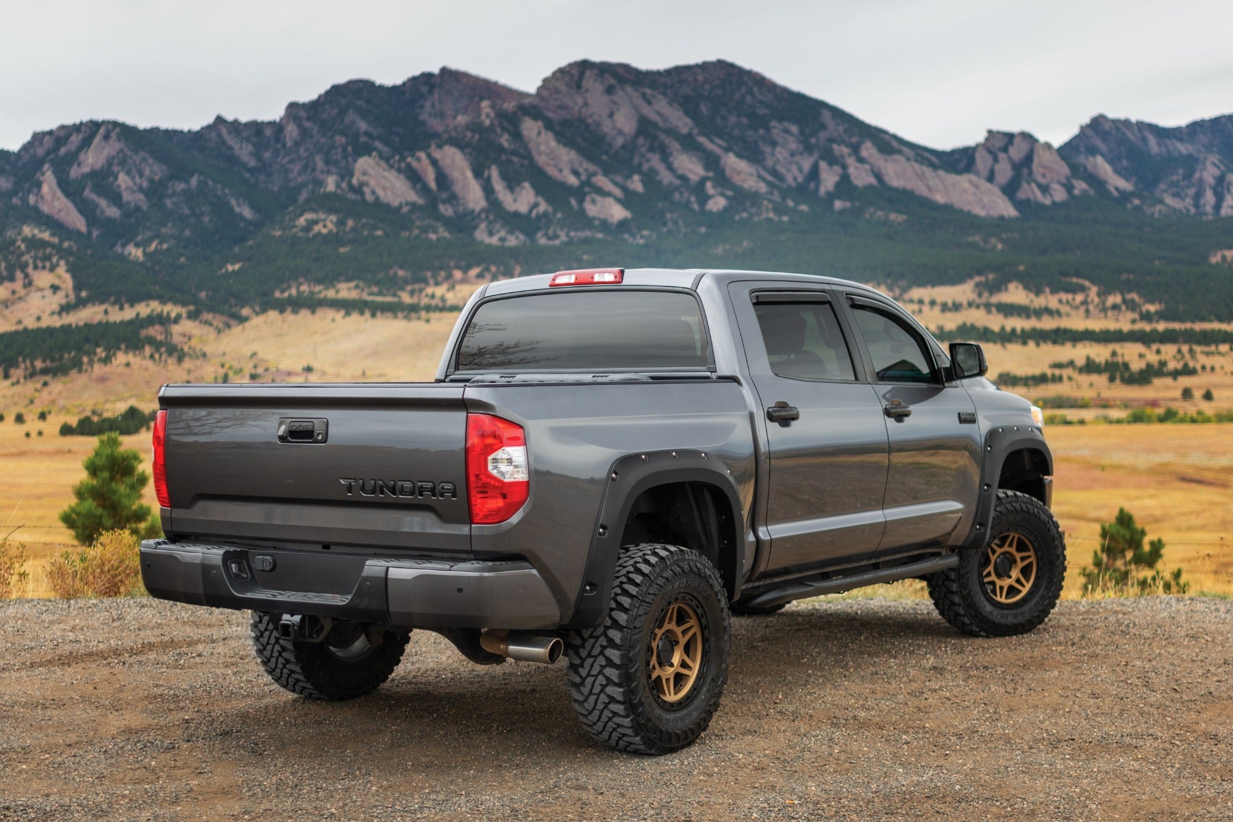 Pocket Fender Flares | 1G3 Magnetic Grey | Toyota Tundra 2WD/4WD (2014-2021) | F-T11411A-1G3