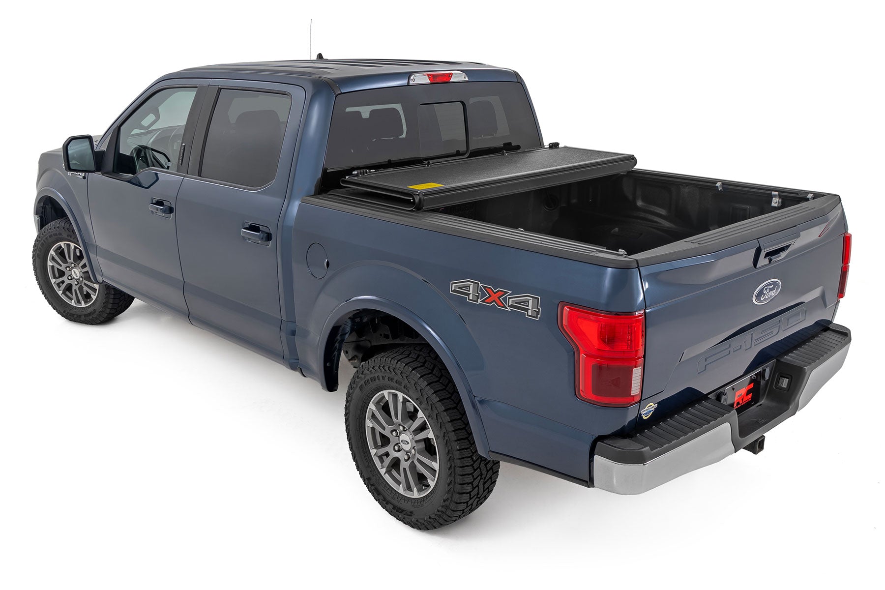Hard Low Profile Bed Cover | 6'10" Bed | Ford F-250/F-350 Super Duty (17-25) | 47220651B