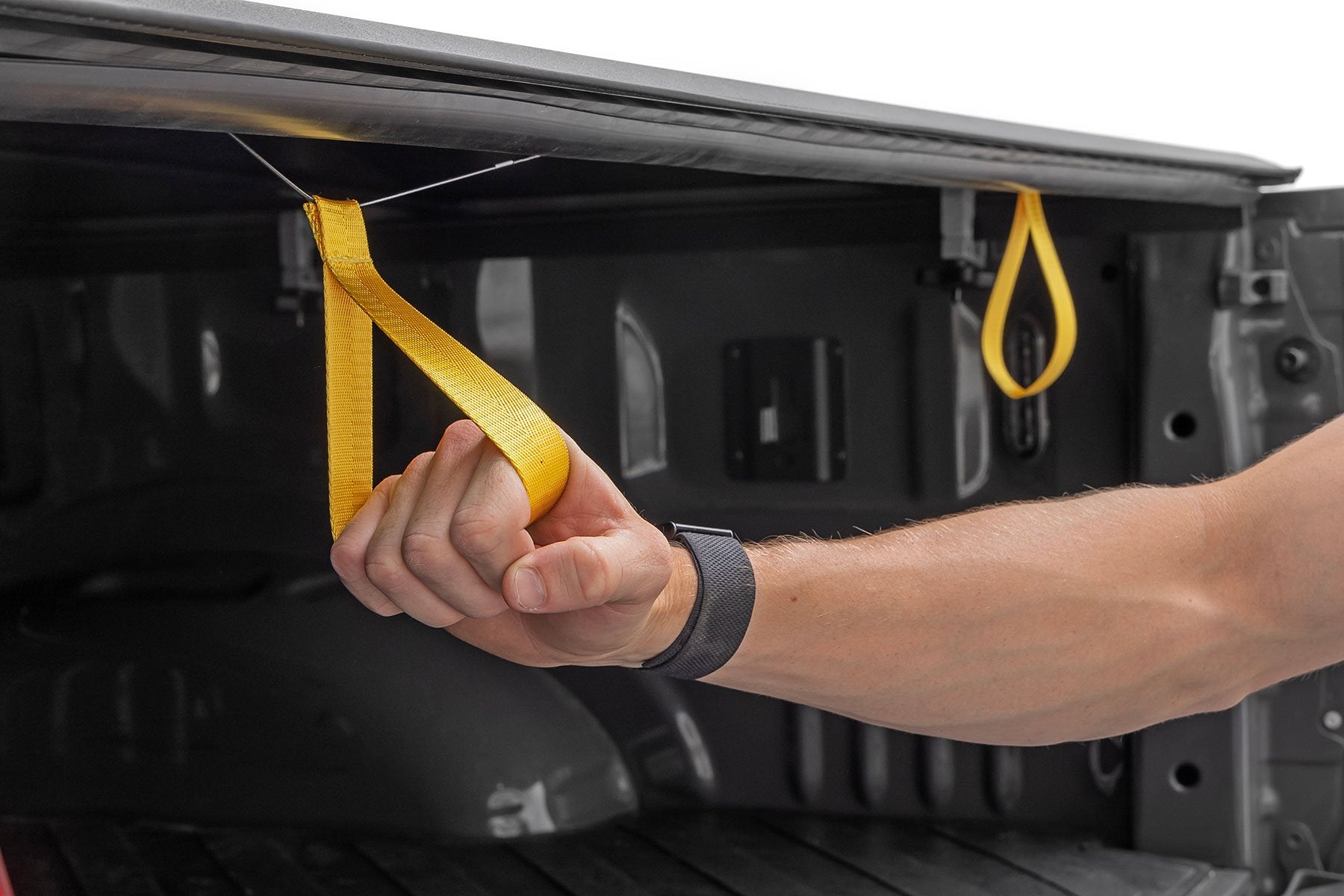 Soft Roll Up Bed Cover | 6'7" Bed | Ford F-150/F-150 Lightning/Raptor  (15-25) | 42225650