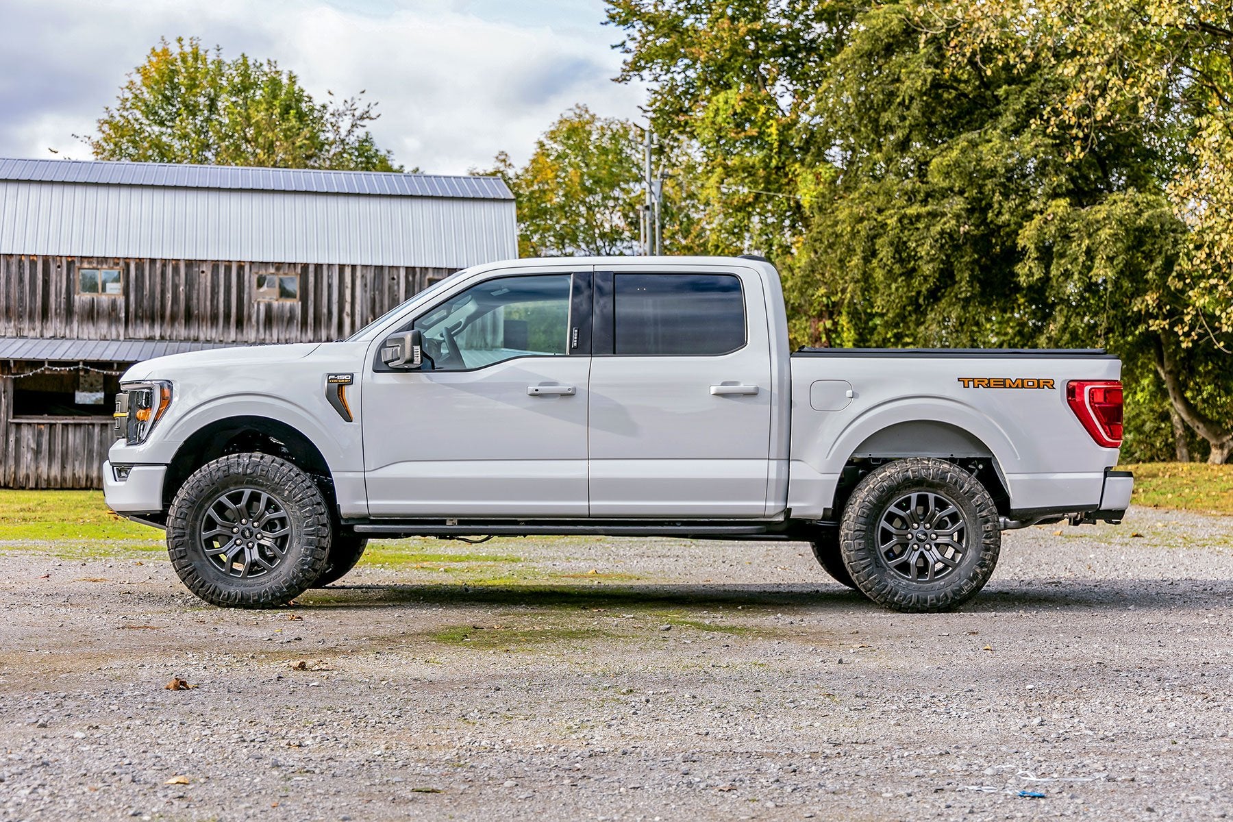 2.5 Inch Lift Kit | M1 Struts | Ford F-150 Tremor 4WD (2021-2025) | 510040