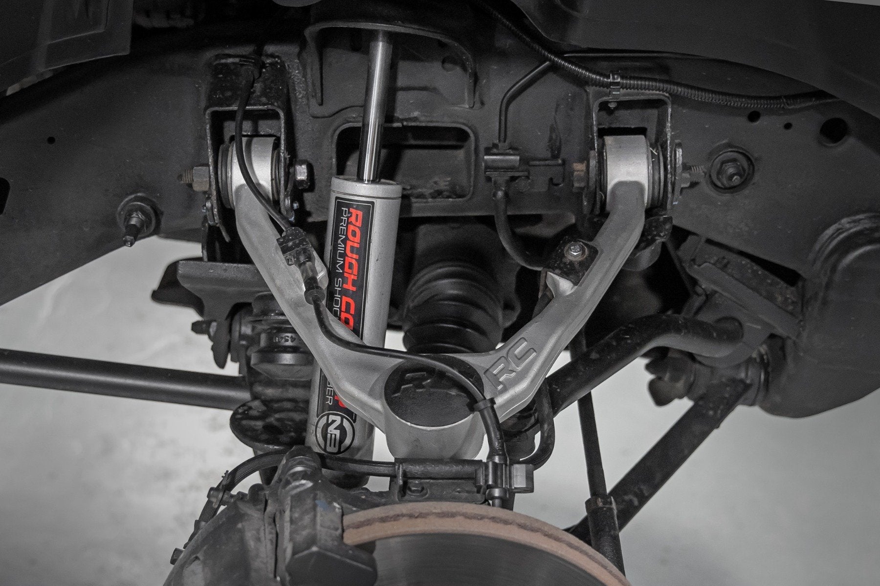 Forged Upper Control Arms | OE Upgrade | Chevy/GMC 1500 (99-06 & Classic) | 10026