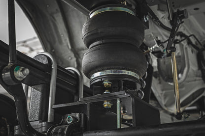 Rough Country | Air Spring Kit | Mercedes-Benz Sprinter 3500 (19-22)/Sprinter 3500XD (19-26)  | 85004