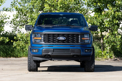Rough Country | 3 Inch Lift Kit | Forged UCA | Ford F-150 2WD (2021-2026) | 41430_A