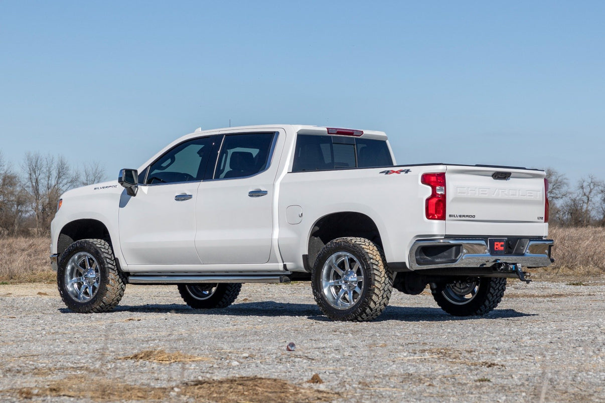 3.5 Inch Lift Kit | M1 Struts/M1 | Chevy Silverado 1500 2WD/4WD (2025) | 110440RED