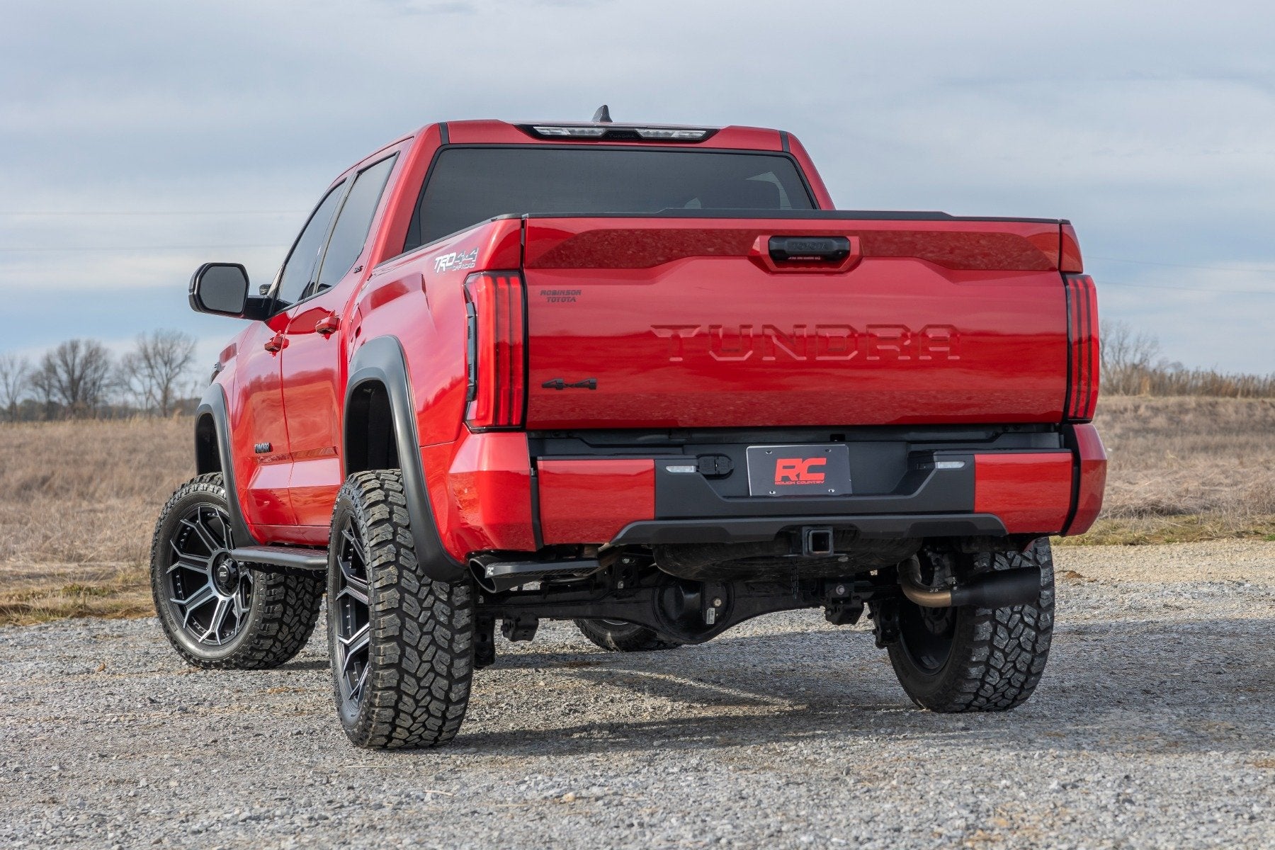 OV2 Running Boards | Side Step Bars | Crew Cab | Toyota Tundra 2WD/4WD (22-25) | 14006