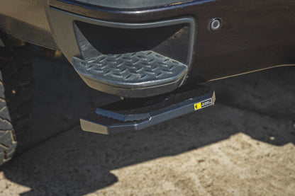 Rough Country | Retractable Bed Step | Manual Pull | Chevy/GMC 2500HD/3500HD (11-14) | PW059331