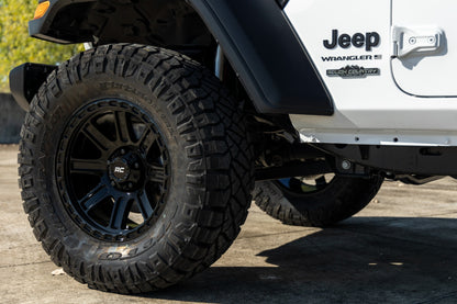 Rough Country 84 Series Wheel | Gloss Black | 18x8.5 | 5x5 | +0mm | 84180918