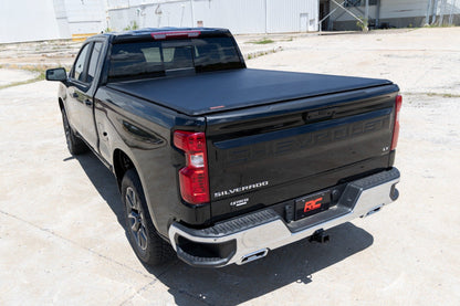 Soft Roll Up Bed Cover  | 6'7" Bed | Chevy/GMC Sierra 1500 (19-25)/Silverado 1500 (19-25)  | 42308650
