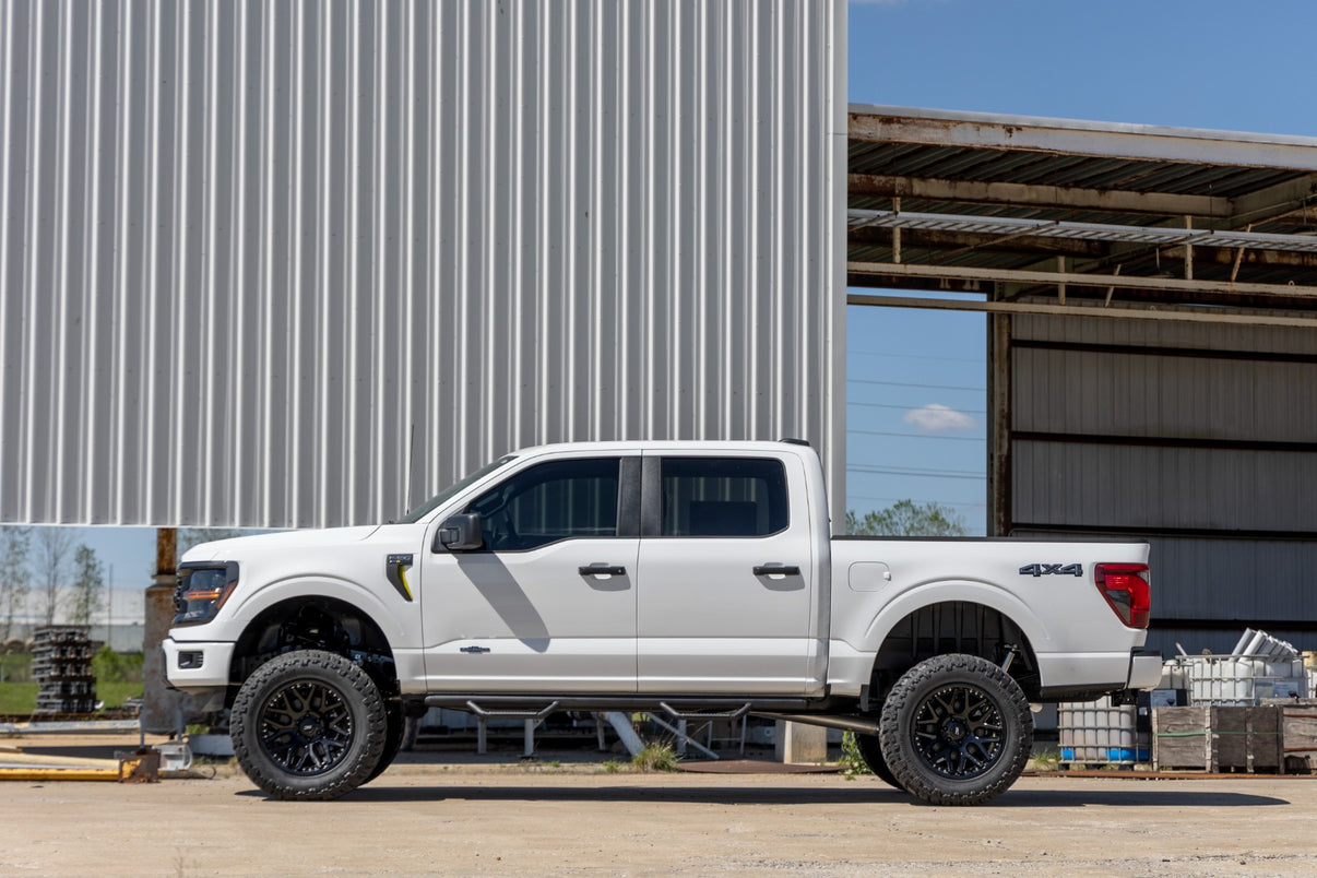 Rough Country 95 Series Wheel | One-Piece | Gloss Black | 20x10 | 6x135 | -19mm | 95201017