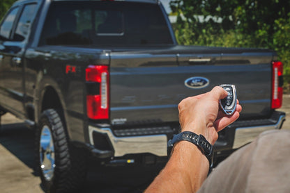 Rough Country | Powered Retractable Bed Cover | 6'10" Bed | Ford F-250/F-350 Super Duty (17-26) | 51507650