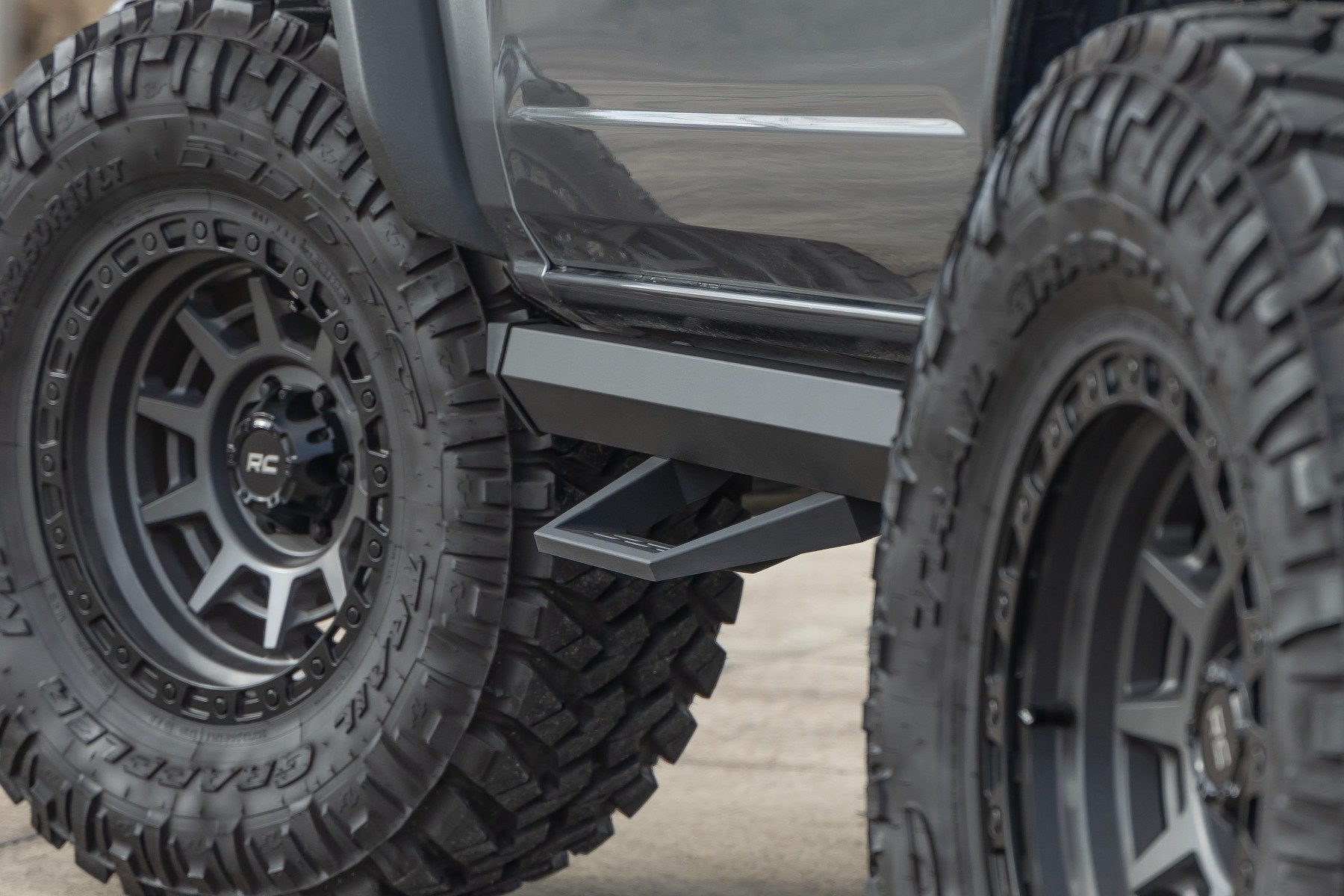 SRL2 Adjustable Aluminum Step | 2 Door | Ford Bronco (2 Door) 4WD (2021-2025) | 51038